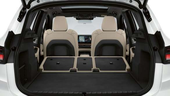 BMW 2 Series Active Tourer U06 2021 Mineral White metallic luggage compartment