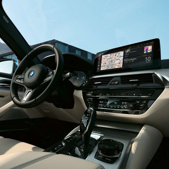 Interior BMW 5 Series Sedan G30 BMW 5 Series Sedan G30 Facelift 2020 interior