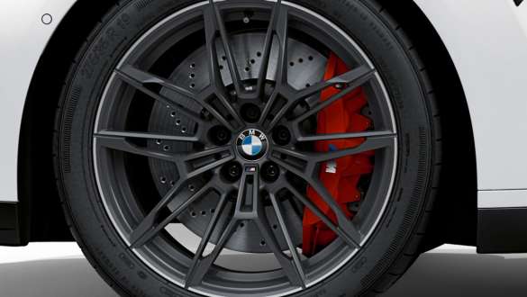 M Compound brake, Red high-gloss BMW M3 Competition Sedan G80 2020 BMW M3 Competition Sedan G80 2020 M Compound brake, Red high-gloss close-up wheel