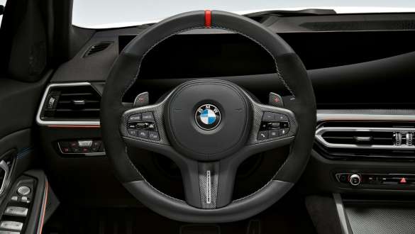 M Performance steering wheel BMW M340i xDrive and M340d xDrive Touring G21 M Performance steering wheel
