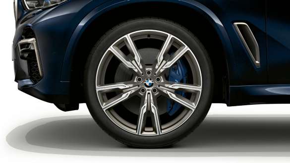 M light alloy wheels BMW X5 M50i G05 M light alloy wheels 747 M BMW X5 M50i Carbon black metallic G05 2018 SUV
