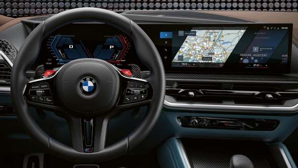 M-specific display concept through BMW Operating System 8 BMW XM G09 M-specific display concept through BMW Operating System 8