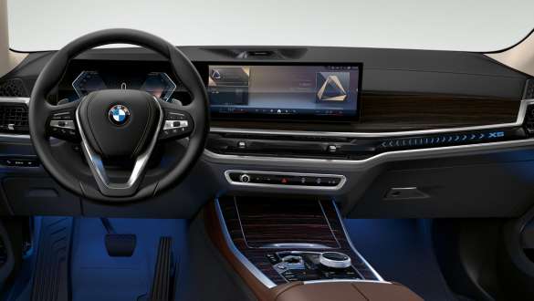 BMW X5 G05 LCI Innovative control elements in the cockpit interior