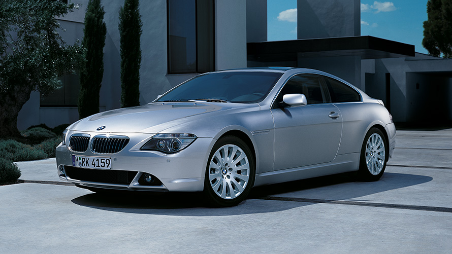 BMW 6 Series Coupé (E63) three-quarter side view standing BMW 6 Series Coupé (E63) three-quarter side view standing