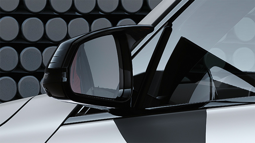 BMW X1 M35i xDrive Exterior detail M mirror cap