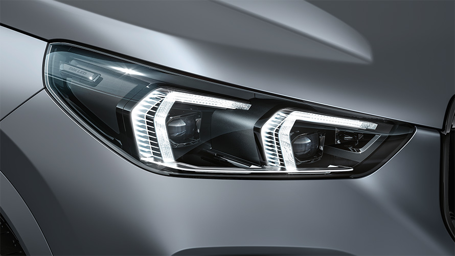 BMW X1 M35i xDrive Exterior LED headlights