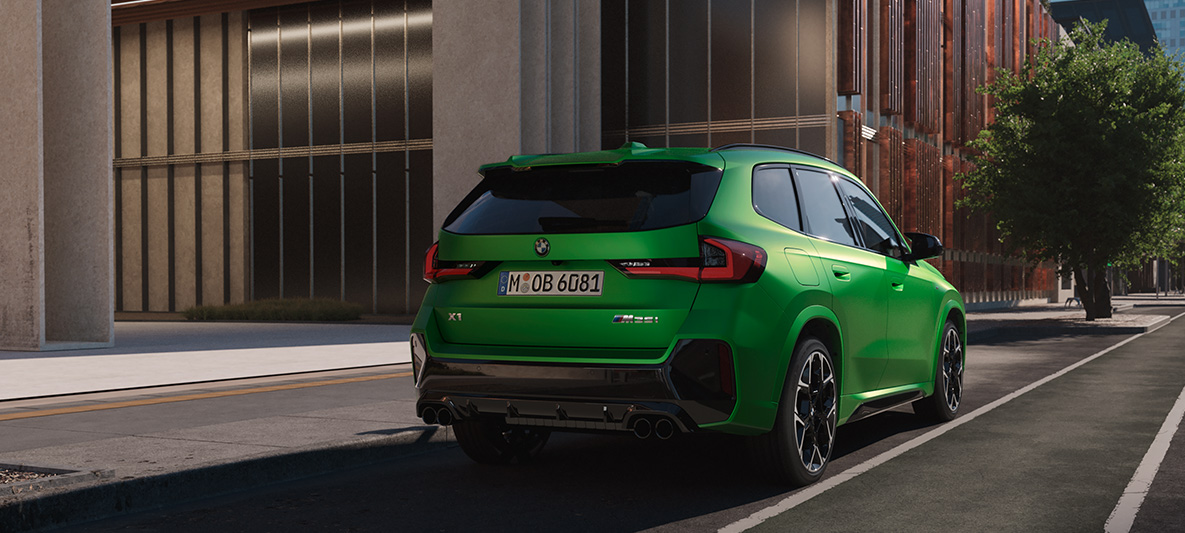 BMW Individual Frozen Tampa Bay Green metallic BMW Individual Frozen Tampa Bay Green metallic