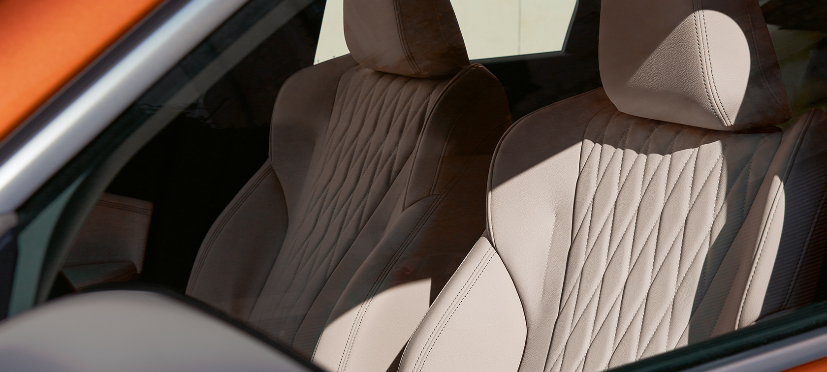 BMW X1 xDrive23i U11 ICE xLine Utah Orange metallic Interieur Highlights Interieur Highlights BMW X1 xDrive23i U11 ICE xLine Utah Orange metallic 20” BMW Individual light alloy wheels multispoke 869 I