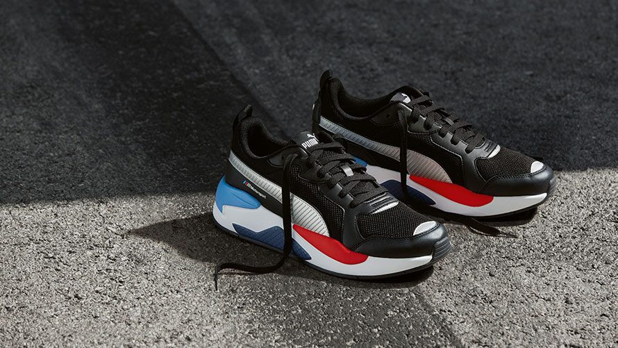 This is a product picture of the BMW M Motorsport Shoes Puma X-Ray.