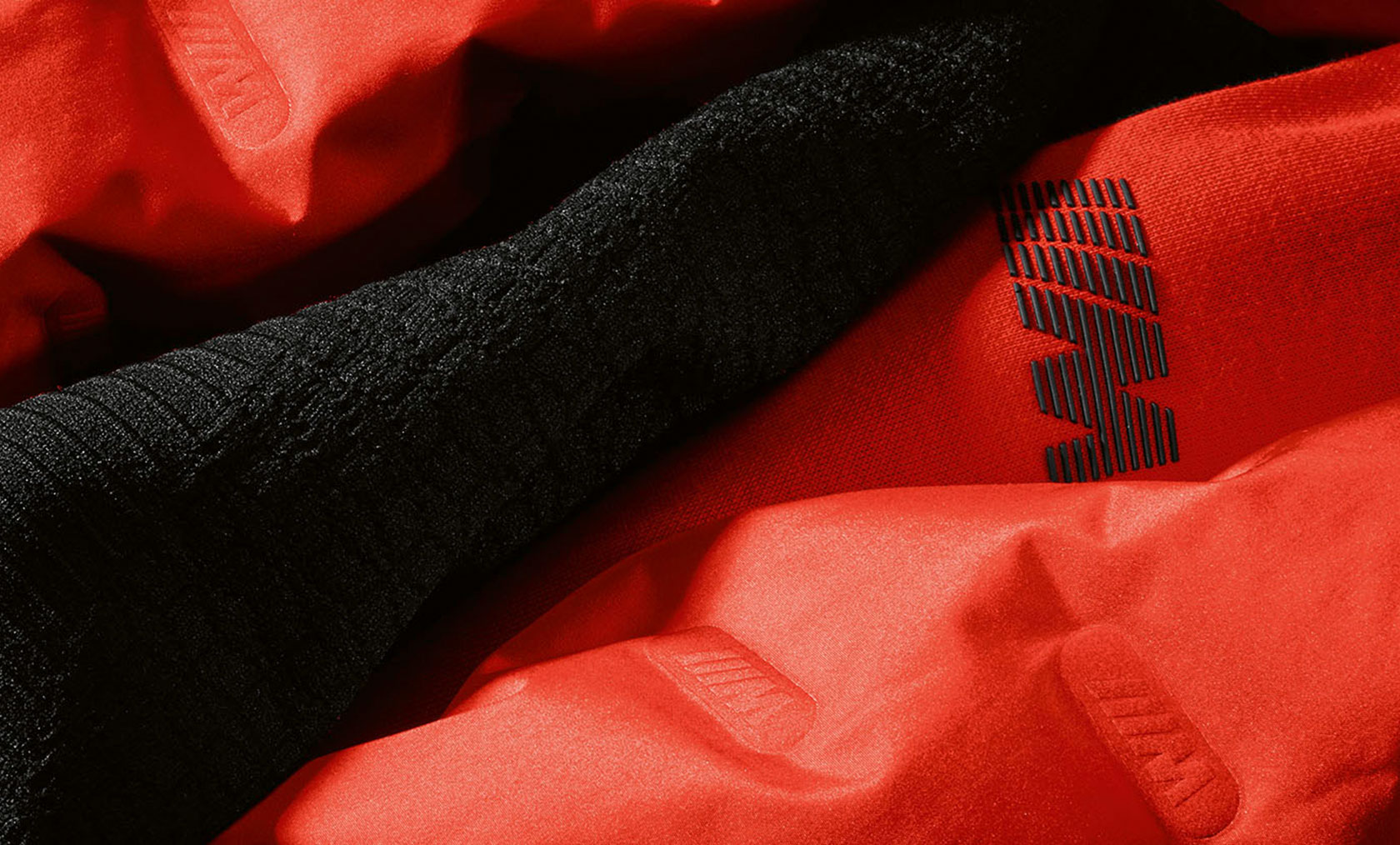 BMW M Jacket, Ladies. The picture shows details of the BMW M Jacket for ladies.