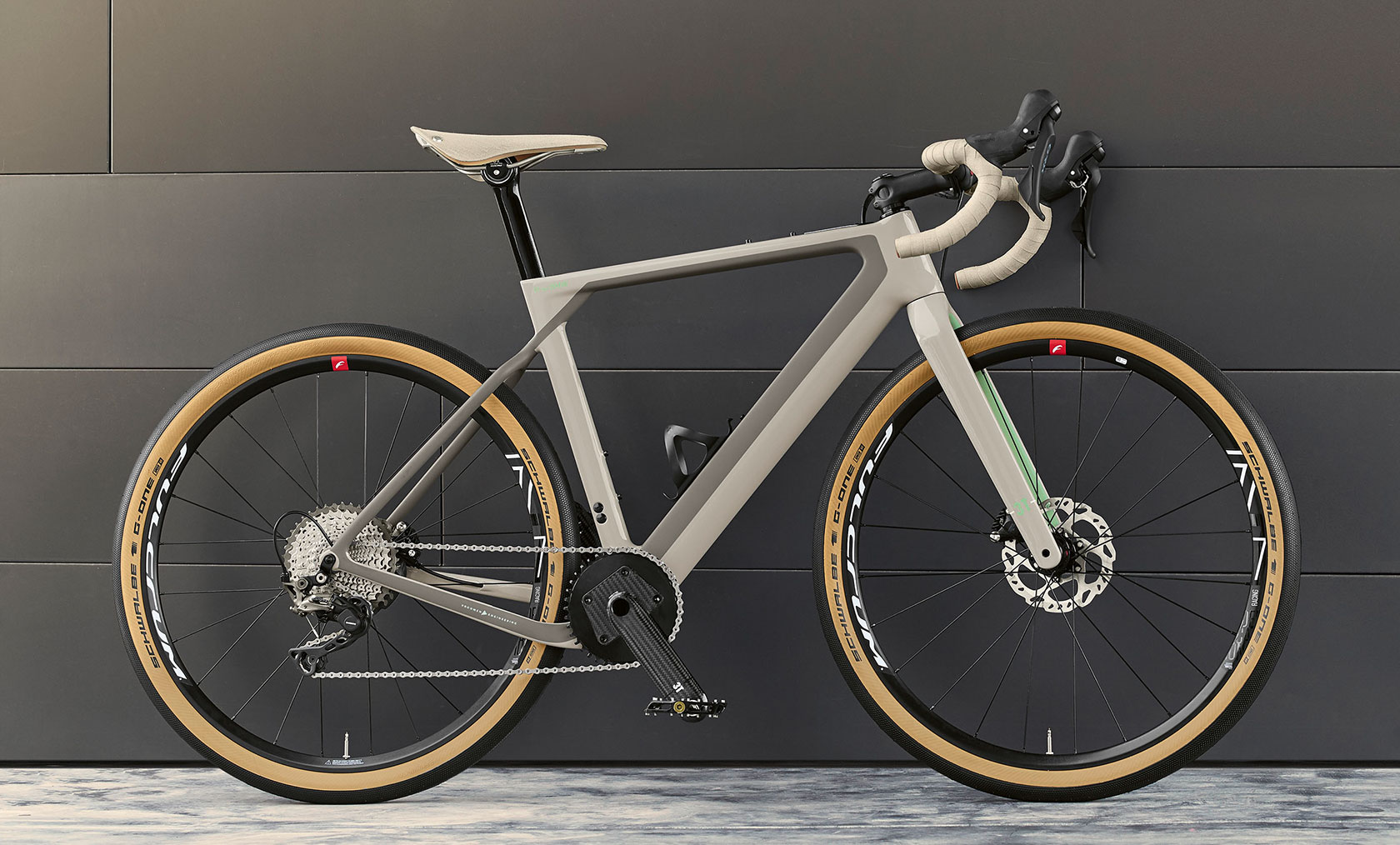 3T for BMW Gravelbike. The picture shows the front part of the 3T for BMW Gravelbike.