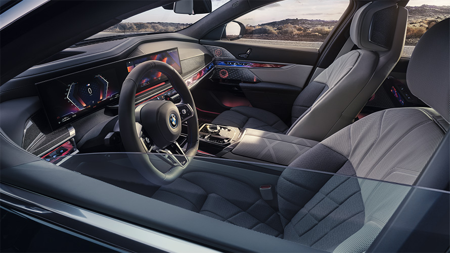 BMW Individual full leather ‘Merino’ fine-grain Fjord Blue/Black