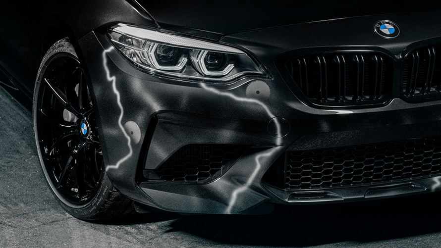 BMW M2 Edition designed by FUTURA 2000 F87 2020 BMW Individual Frozen Black three-quarter front view hand-painted front apron close-up