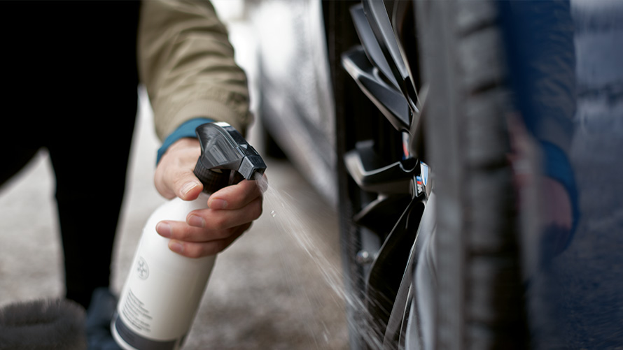 BMW rim cleaner BMW Autumn Winter Accessories BMW rim cleaner